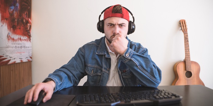 Kommentator im Internet (Abb. ähnlich)
