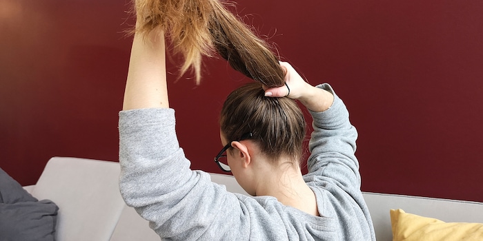 D'ora in poi non mi legherò più i capelli ogni giorno. D'ora in poi non mi legherò più i capelli ogni giorno.