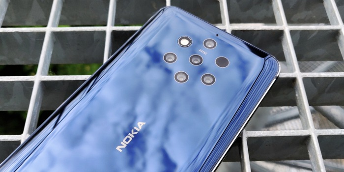 Nokia 9 Pureview mit fünf Kameras auf der Rückseite.