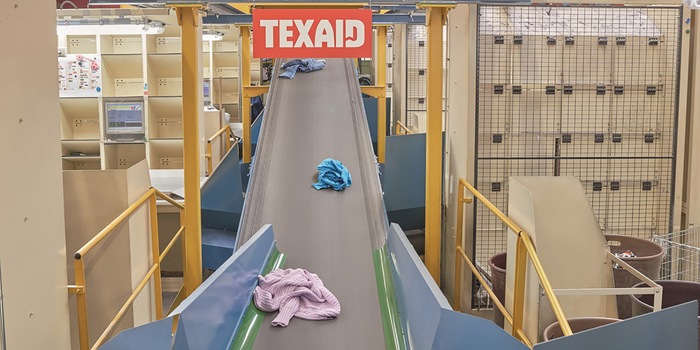 Sorting process in Schattdorf. Picture: Texaid-Textilverwertungs-AG