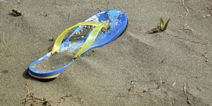 Check out these handy fashion hacks – including how to look after and store your flip-flops.