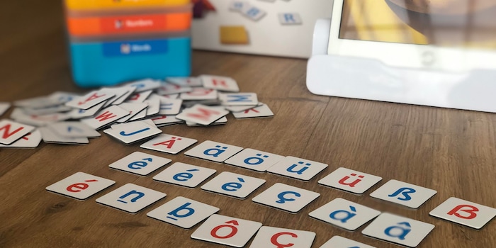 Osmo has retooled the Starter Kit for French and German.
