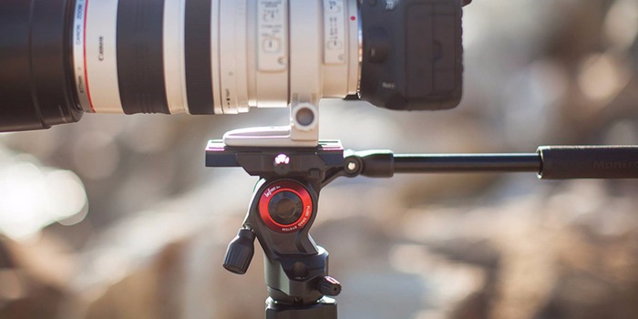 Das Manfrotto Befree Live ist unser Fotozubehör-Liebling im Dezember.