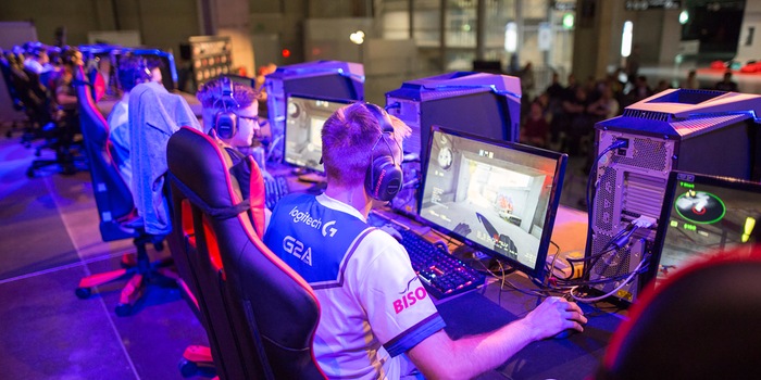 Ein E-Sports-Match an der Switzerlan in Bern.
