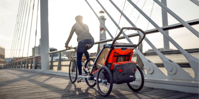 A partire da 3 mesi potete già portare il vostro bambino in un rimorchio per biciclette.
