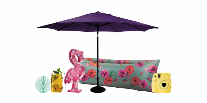 Cette année, votre garden-party ressemblera à ça: avec une déco tendance, la scène, en plus des boissons et des choses à grignoter, est un vrai régal pour les yeux et il faut absolument l'immortaliser en prenant des photos.