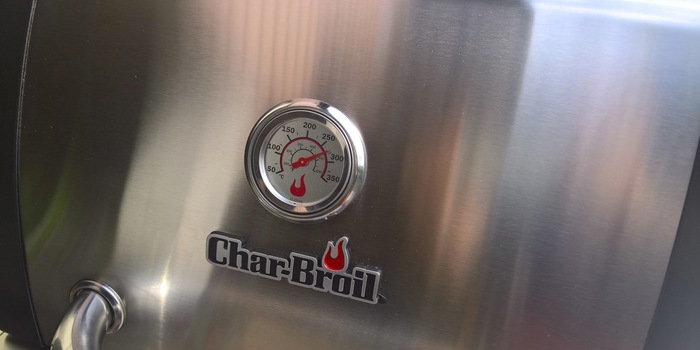 Il termometro integrato mostra il calore in qualsiasi momento: così quasi nulla può andare storto.