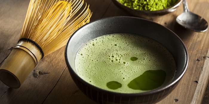 Natural green paired with soft foam - Matcha tea at its best.
