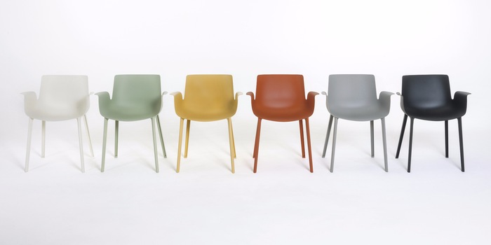 Awarded with the "Red Dot - Best of the Best": the chair "Piuma" by Kartell